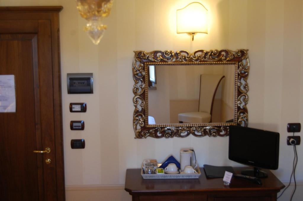Arca Hotel Pienza Exterior photo